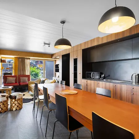 Emeraudes 004 Pres De La Telecabine A Apartamento Anzère